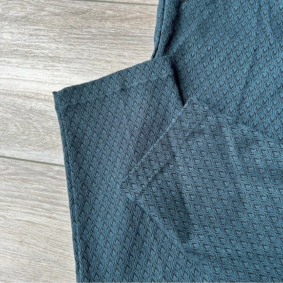 89th Madison Textured Stretchy Pull On Slim Leg Ponte Pants - Picture 3 of 10